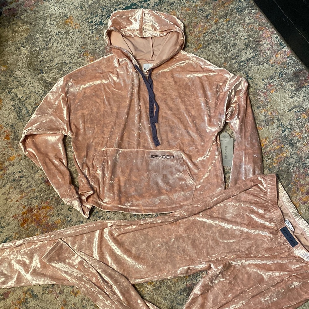 NWT Spyder Lounge Pajama Pj Set Pink Velour M